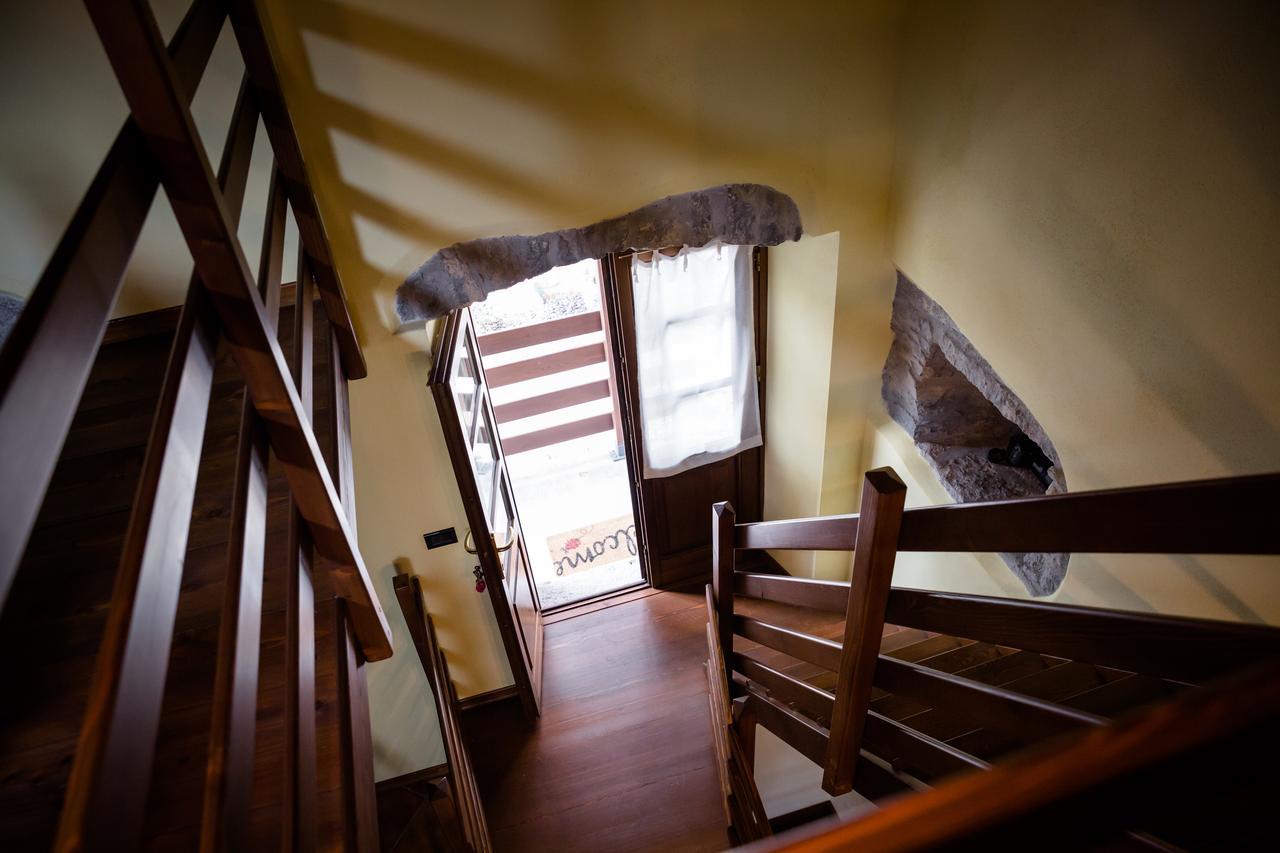 Ca' Baetti L'Antico Borgo Bed & Breakfast Roncola ภายนอก รูปภาพ